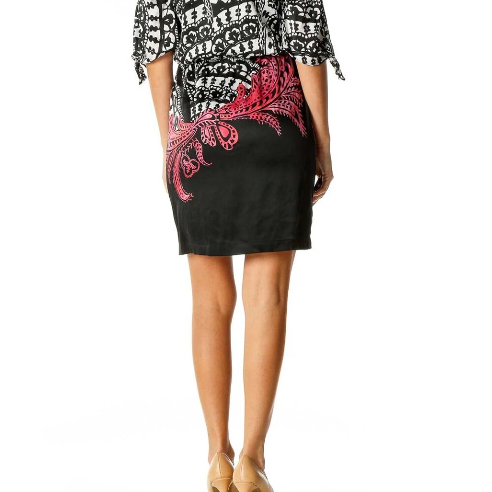 Black Day Shift Dress - Picture 4 of 4